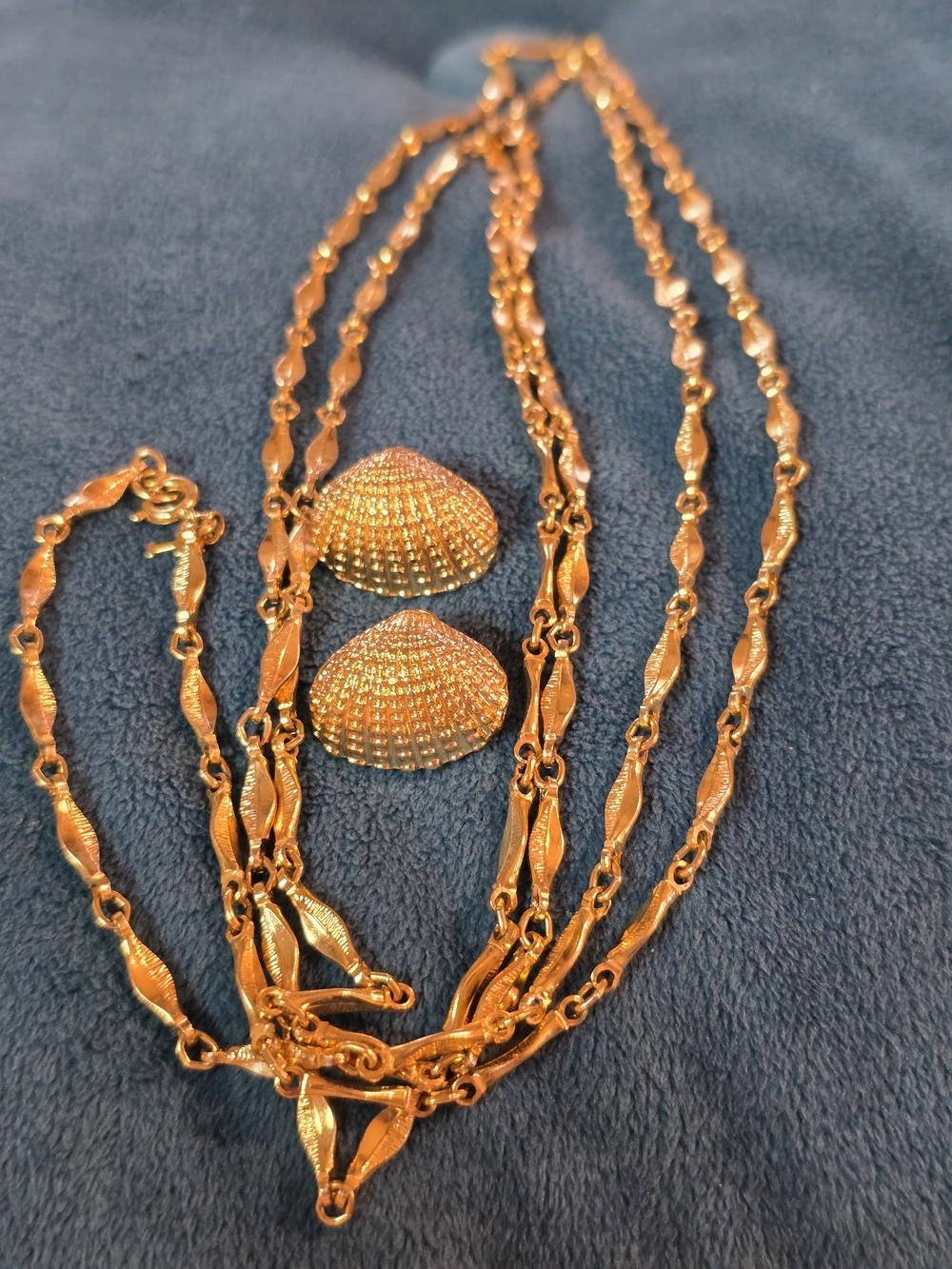 Crown Trifari Gold-Tone 30" Necklace and Shell Earring Set